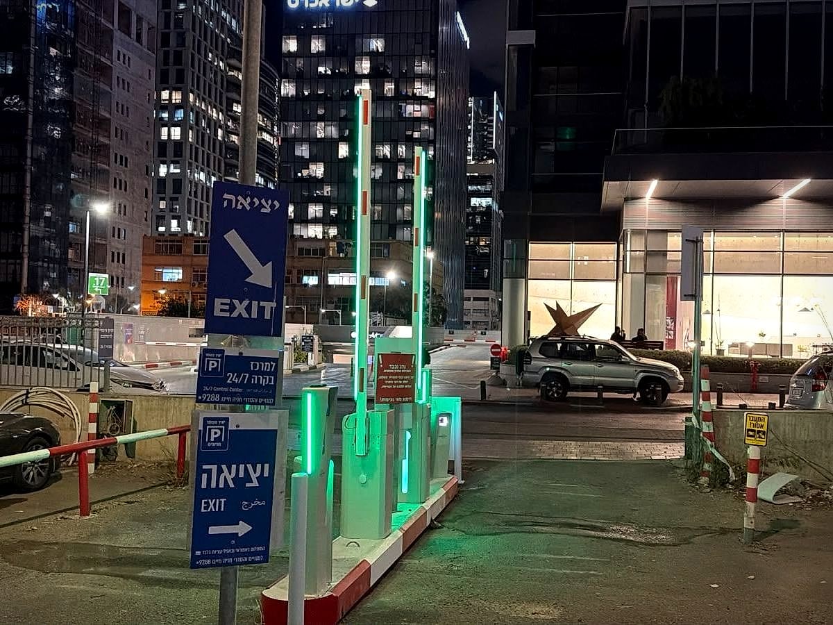 בני ברק – חניון מצדה 1